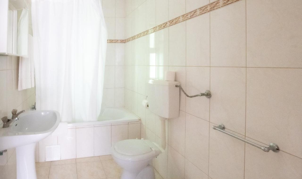 Apartamentos Pedro For Families By Bedzy Αλμπουφέιρα Εξωτερικό φωτογραφία